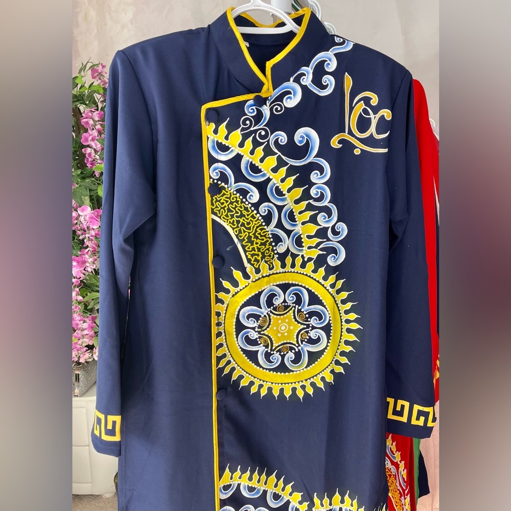 ao dai nam gam vẻ thiet ke, New beautiful Vietnamese man top

size XL
